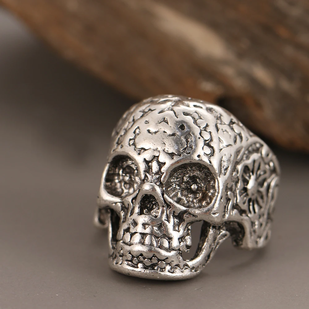 Zeta 65 Gothic Vintage Punk Ring - Image 2