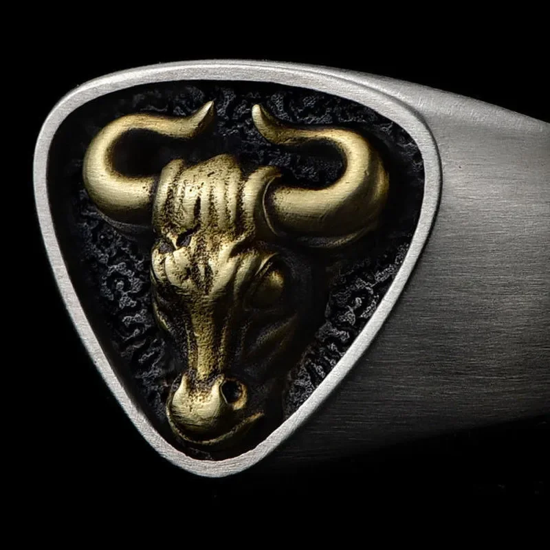 Zeta 65 Domineering Rock Bull Totem Adjustable Rings - Image 2