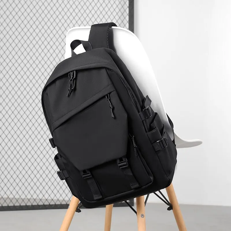 CARRIER 15 Inch Polyester Waterproof Computer Backpack - Image 4